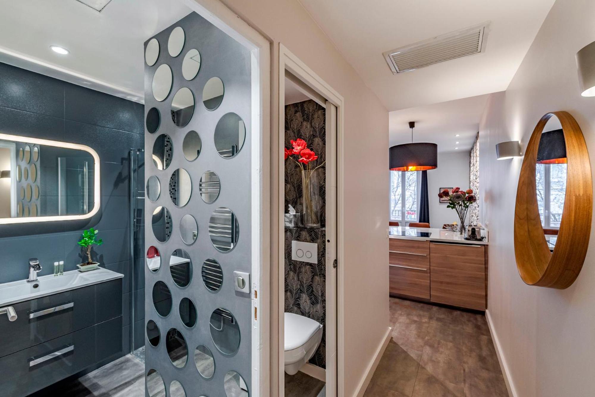 Luxury Family 2Br - Prime Location, Walk To Beach & Shopping, Sunny Balcony - Totolulu Cannes Hoche Exterior photo